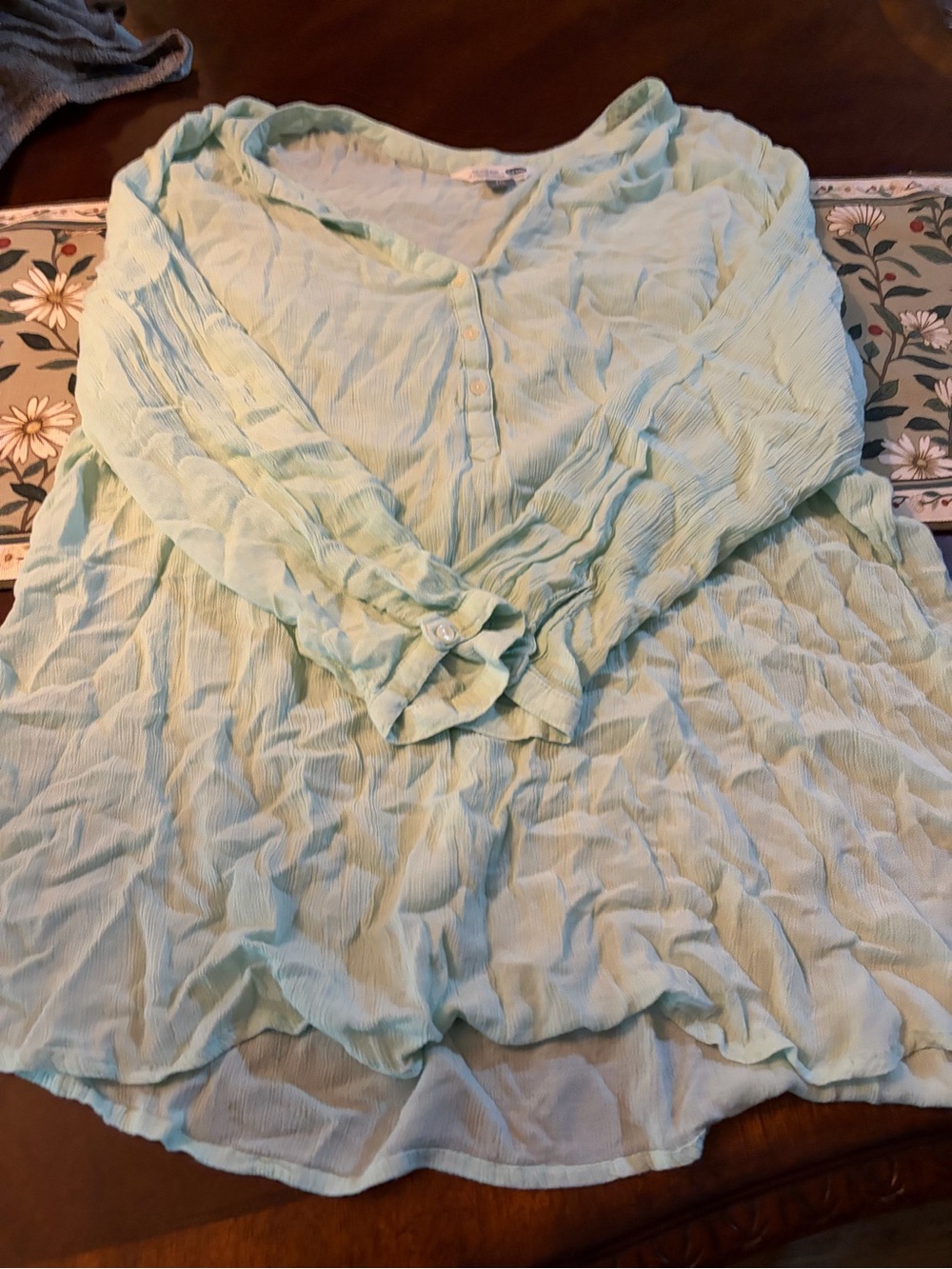 Old Navy Light green Crinkle Tunic
